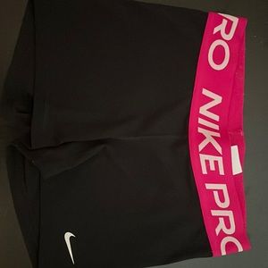 nike pros size small